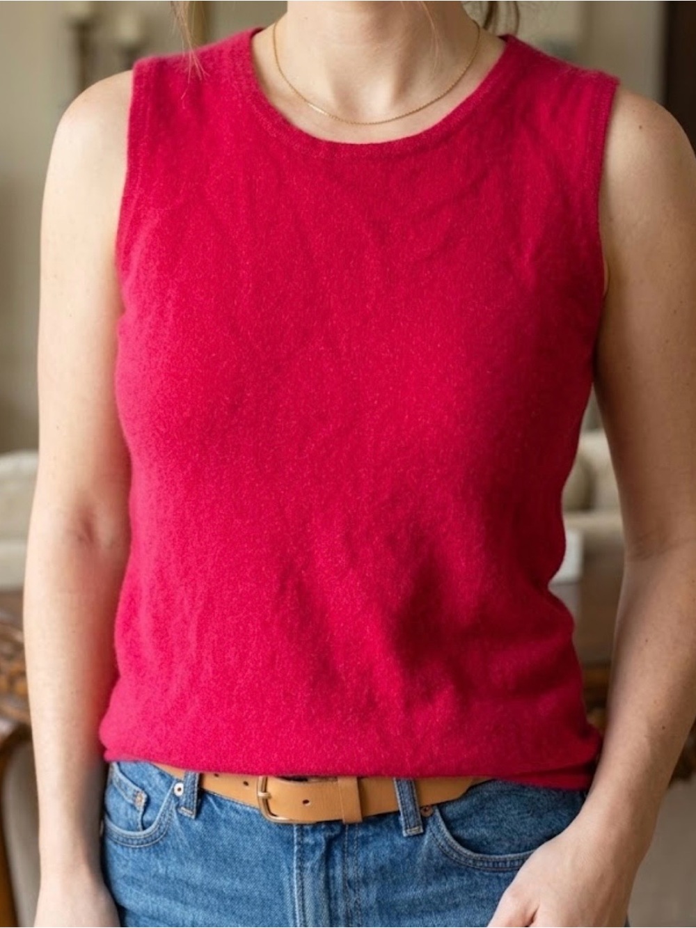 Precious fibers Women's Sleeveless Knit Tank Top — Vibrant Red 100% cashmere